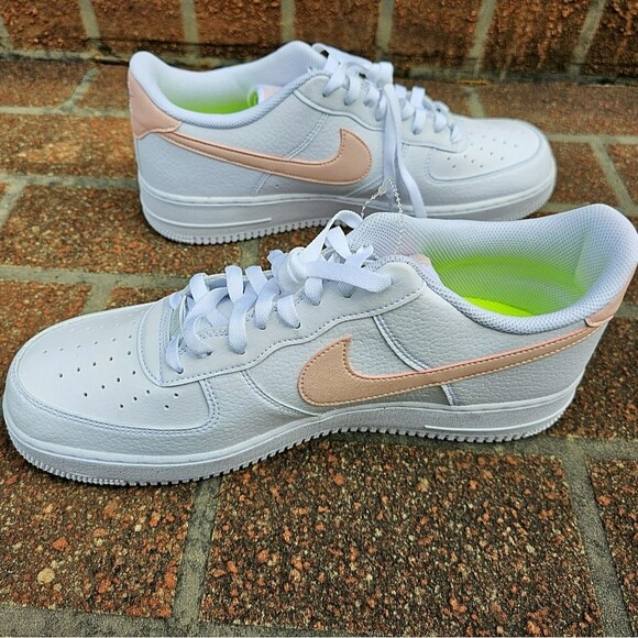 NEW NIKE AIR FORCE 1 LOW WHITE PEACHY PINK SIZE 14 WOMENS - Picture 5 of 10